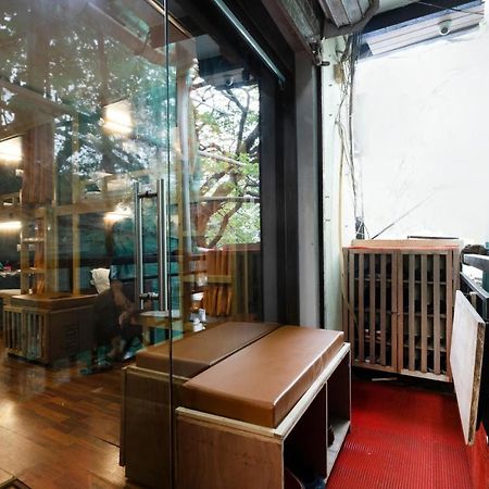 Sunrise Hostel Dormitory มุมไบ ภายนอก รูปภาพ