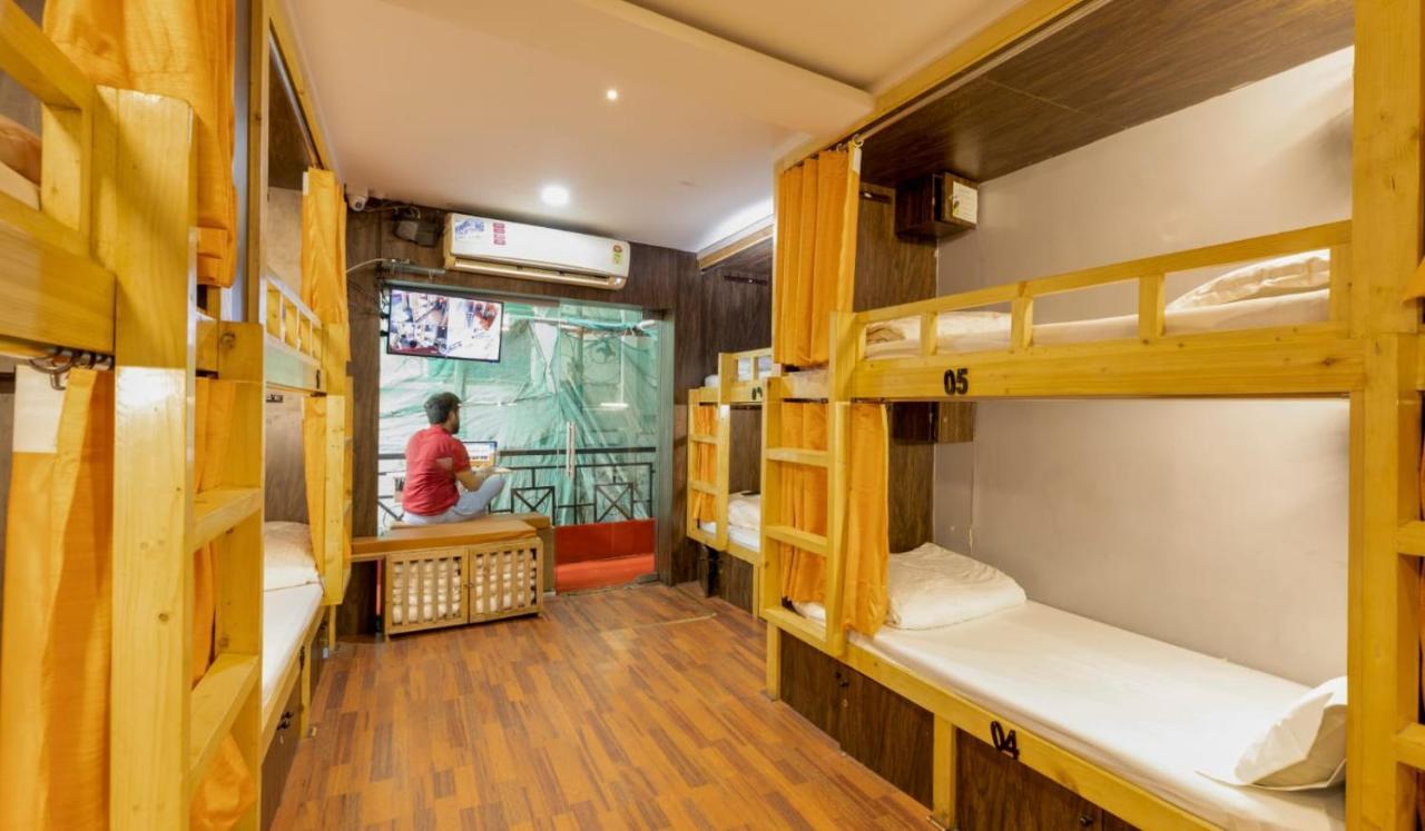 Sunrise Hostel Dormitory มุมไบ ภายนอก รูปภาพ