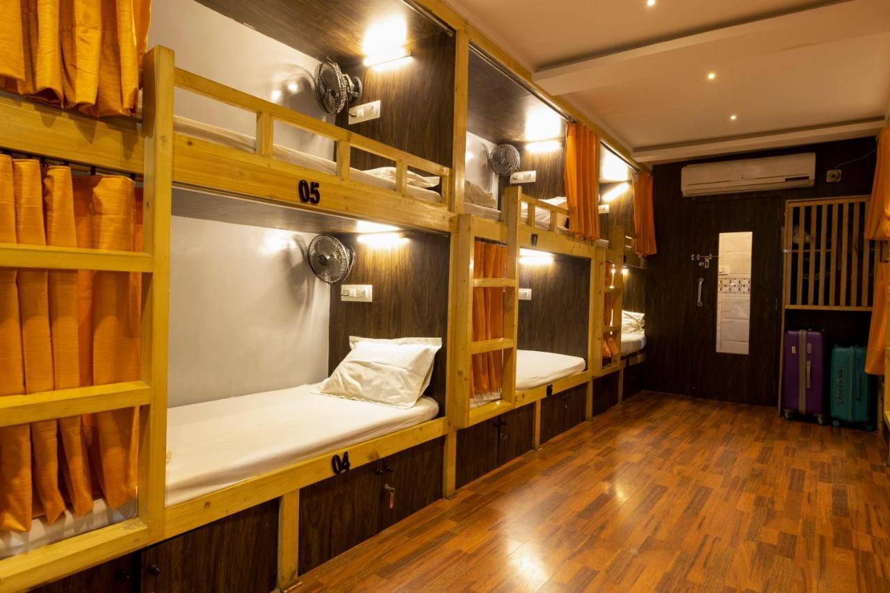 Sunrise Hostel Dormitory มุมไบ ภายนอก รูปภาพ