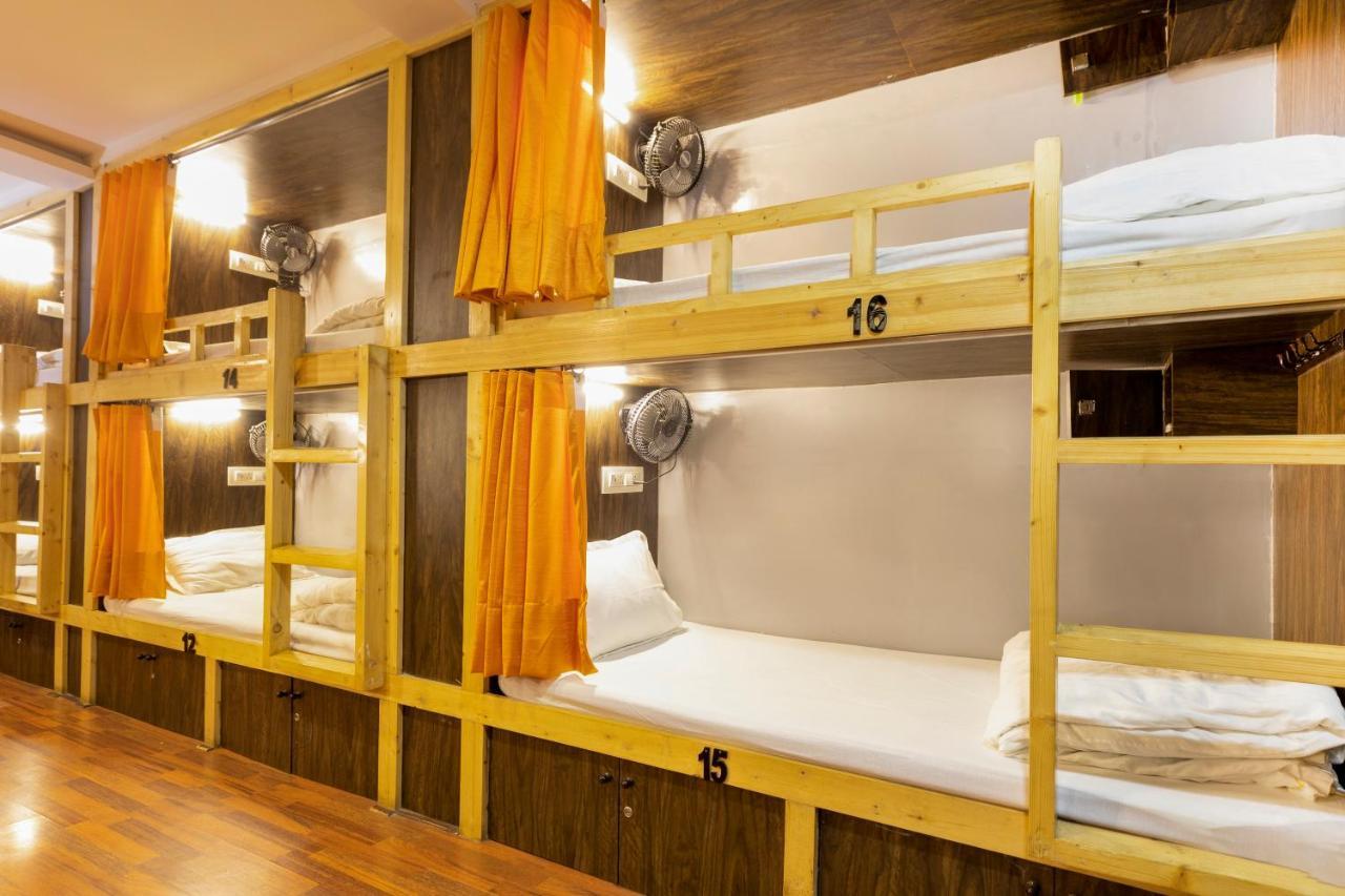 Sunrise Hostel Dormitory มุมไบ ภายนอก รูปภาพ